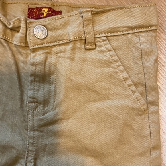 7 For All Mankind Toddler Boys Khaki Flat Pocket Bermuda Shorts Size 2T NWOT - Picture 4 of 13